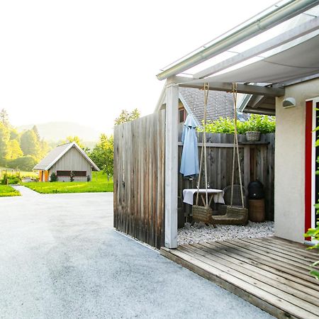 Garden Living Apartment Bled Exterior photo