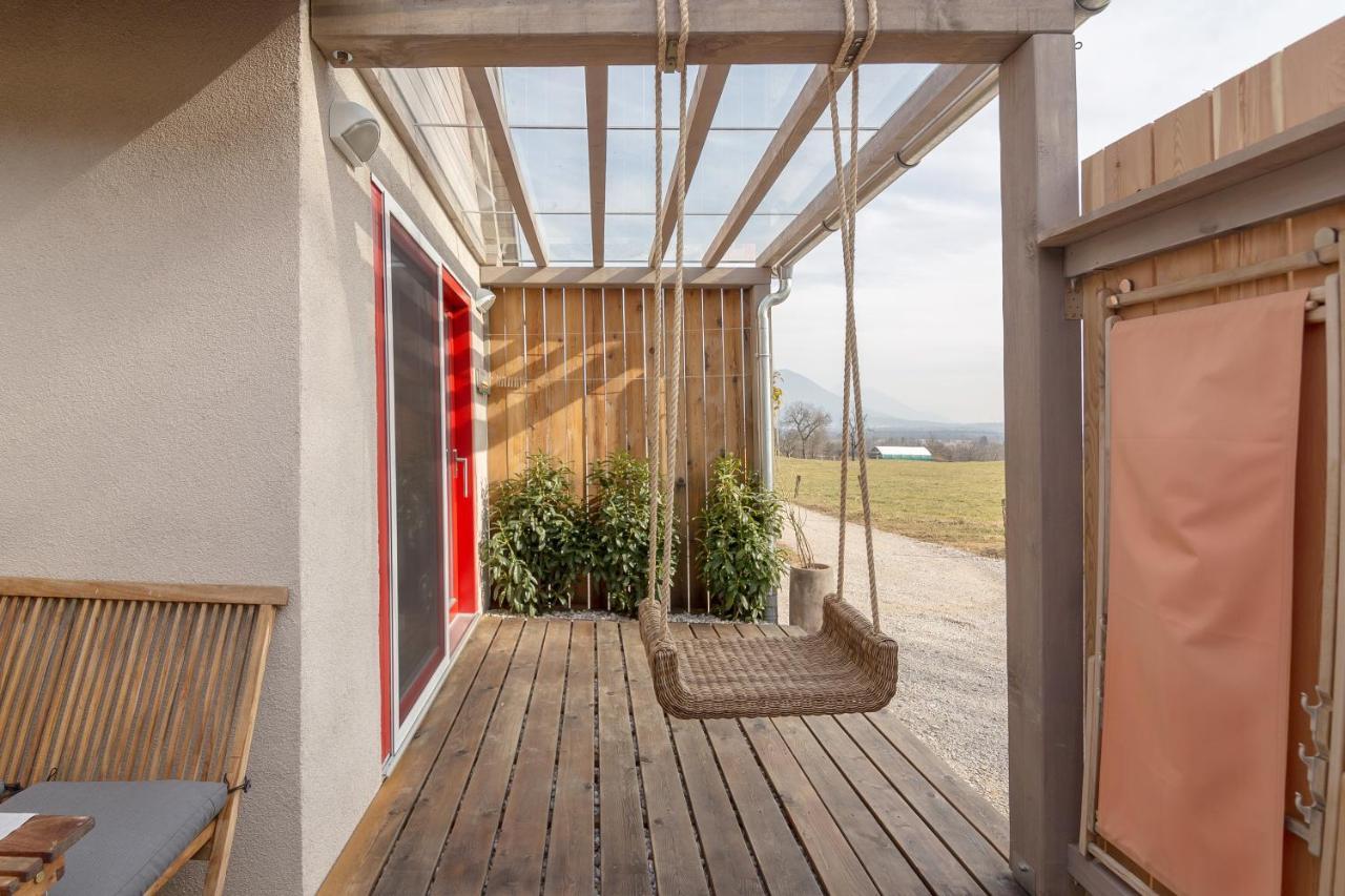 Garden Living Apartment Bled Exterior photo